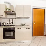 Casa Sofia- Giardino E Garage Privato * Комо