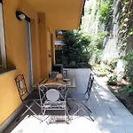 Casa Sofia- Giardino E Garage Privato Комо