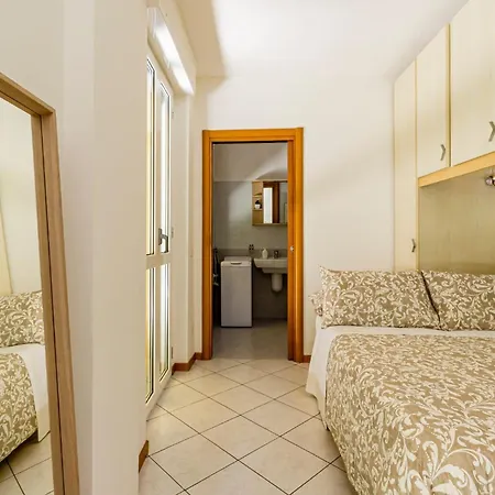 Casa Sofia- Giardino E Garage Privato Como