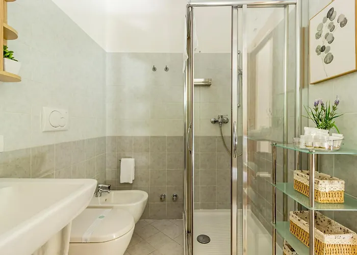 Casa Sofia- Giardino E Garage Privato Апартаменты